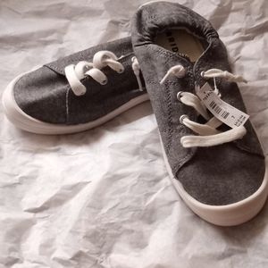 Torrid shoes